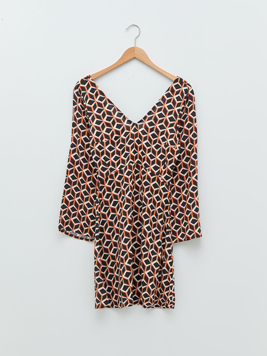 Siyah V Yaka Desenli Uzun Kollu Viskon Kadın Elbise-5