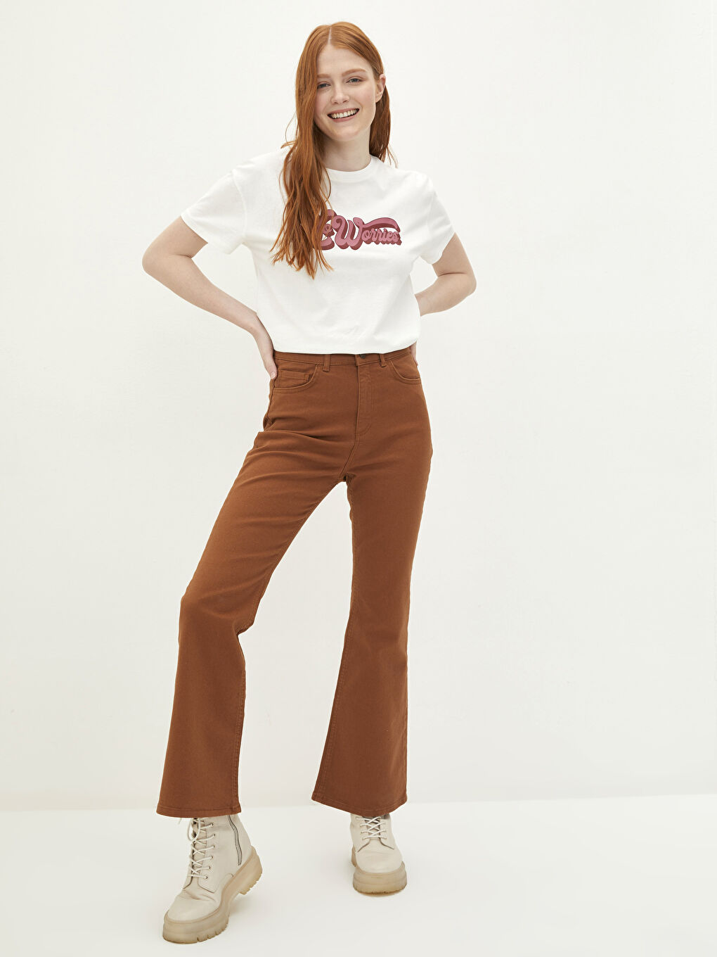 LCW Jeans جينز نسائي بوسط عالي وموديل المريخ واسع -W1LF87Z8-DJ4