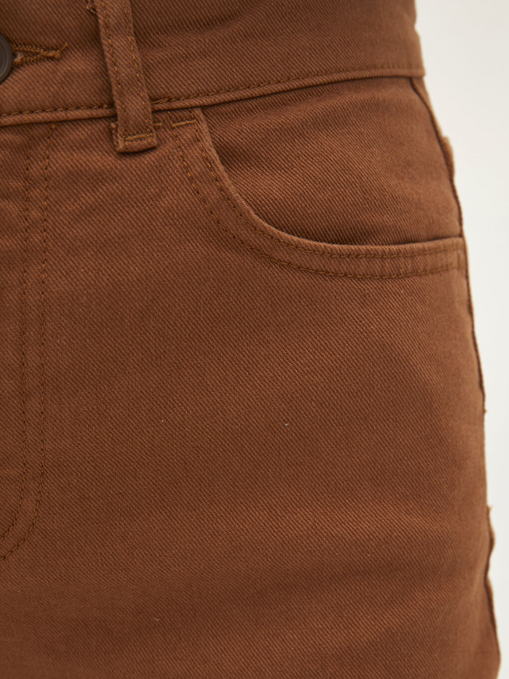 LCW Jeans جينز نسائي بوسط عالي وموديل المريخ واسع -W1LF87Z8-DJ4