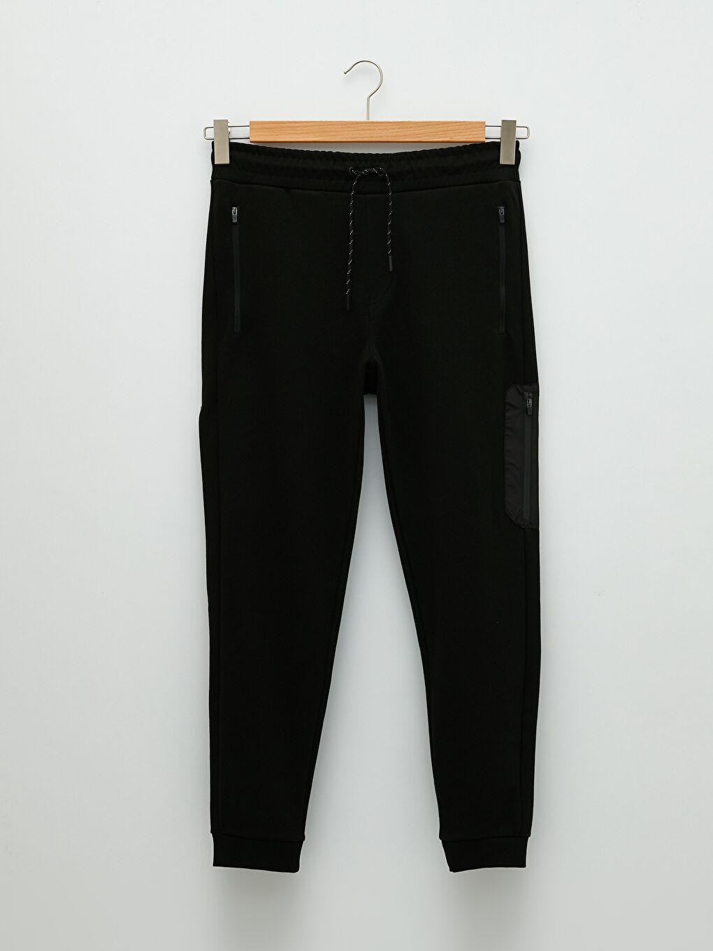 【BeDevil】Classic Logo Jogger Spodnie męskie Jogger Bojówki Patriotic CLS App czarne