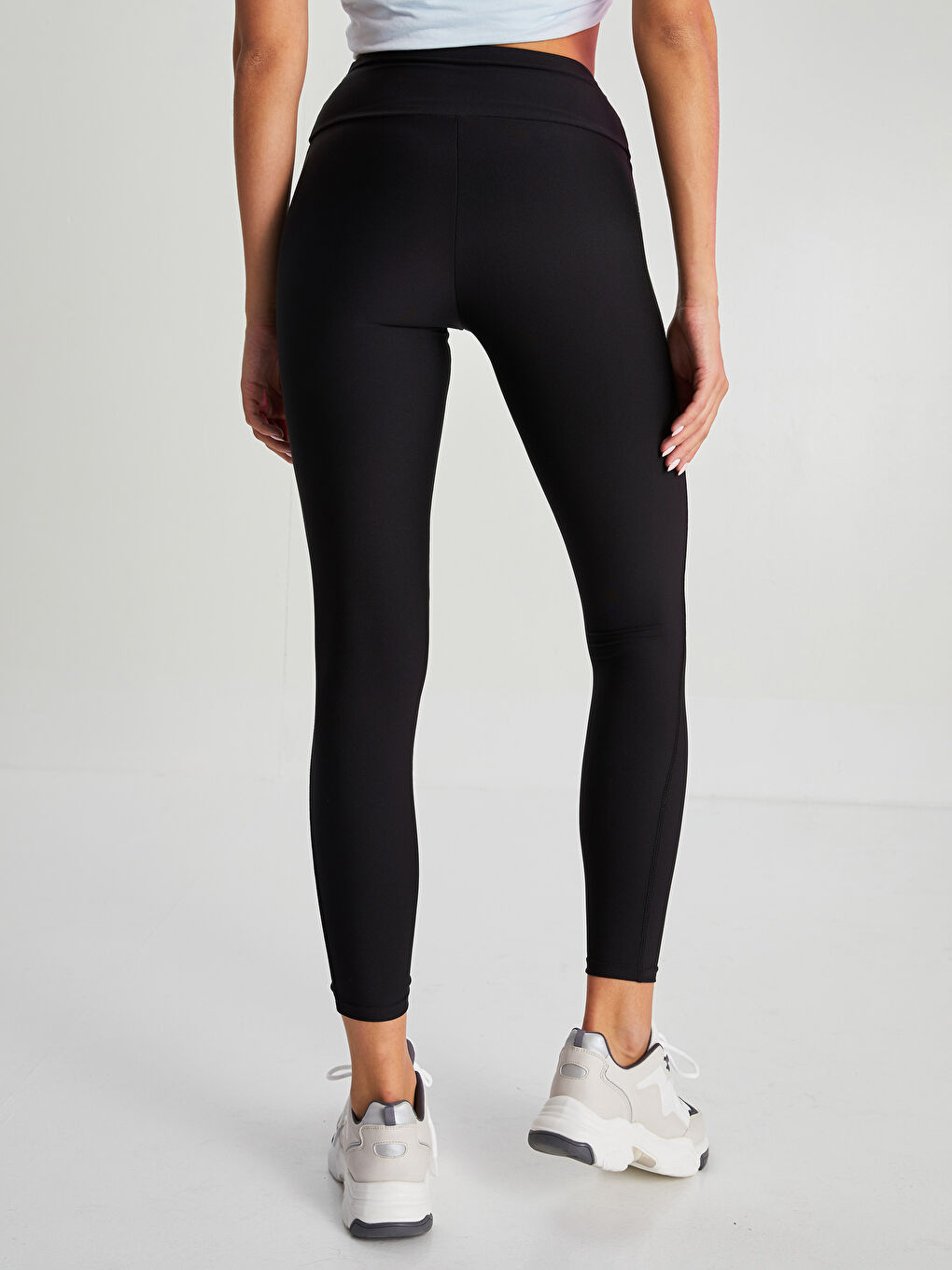 Siyah Kadın Beli Lastikli Düz Tayt-6