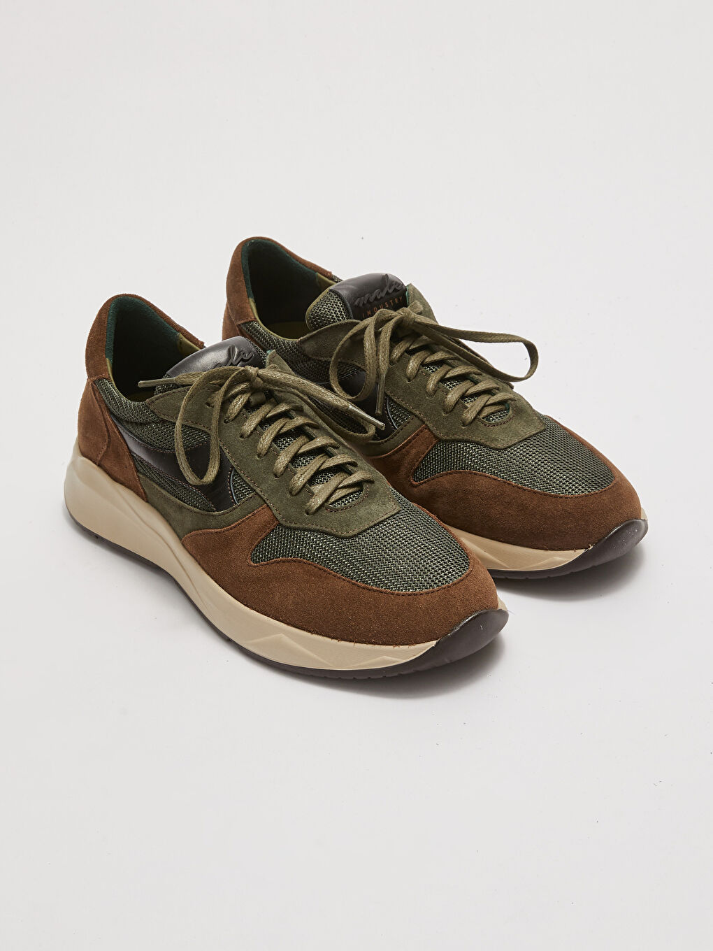 Kahverengi Renk Bloklu Bağcıklı Erkek Spor Ayakkabı-4