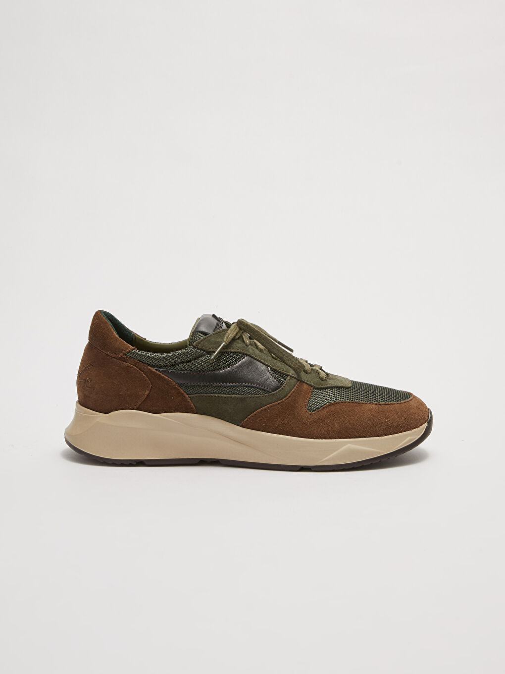 Kahverengi Renk Bloklu Bağcıklı Erkek Spor Ayakkabı-5