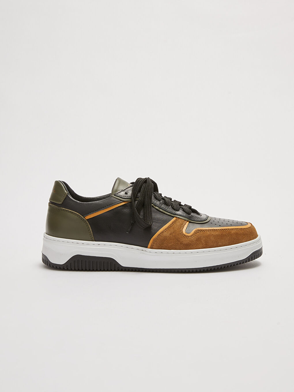 Siyah Renk Bloklu Bağcıklı Erkek Spor Ayakkabı-3