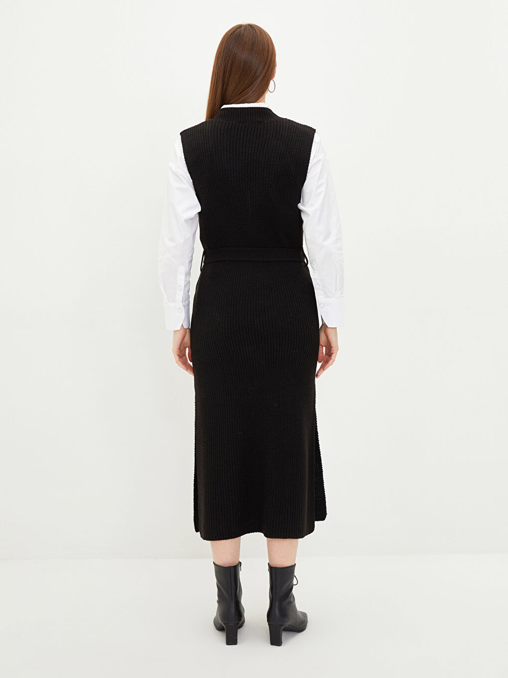 LCWAIKIKI Classic Damen V-Ausschnitt Gerade Ärmelloses Strickkleid -W1LJ37Z8-CVL
