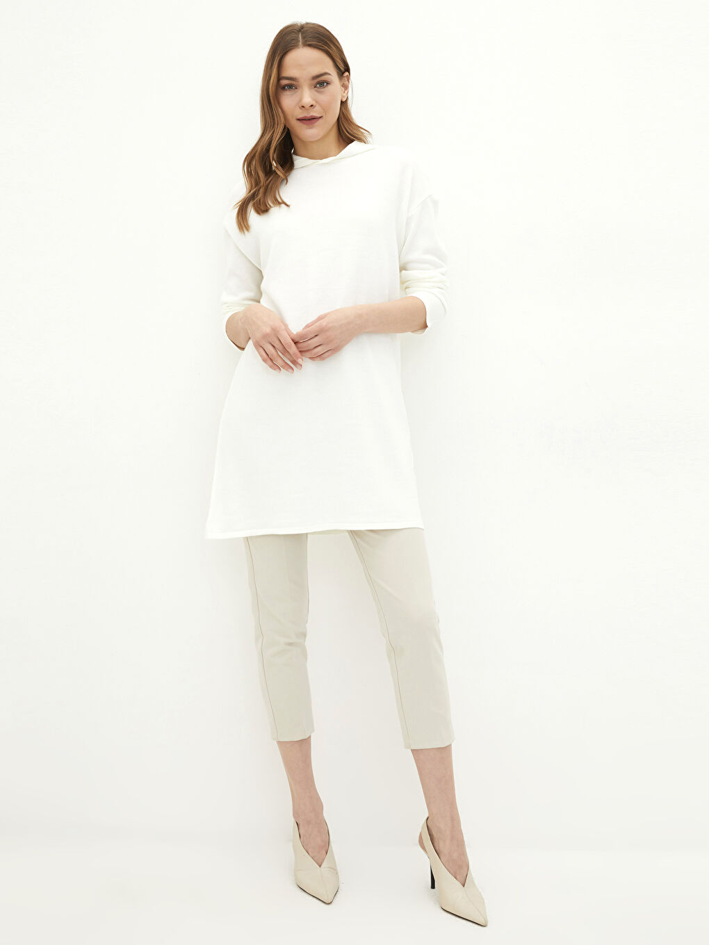 LCWAIKIKI Classic Hooded Straight Long Sleeve Women's Knitwear Tunic -W1LK14Z8-EEW