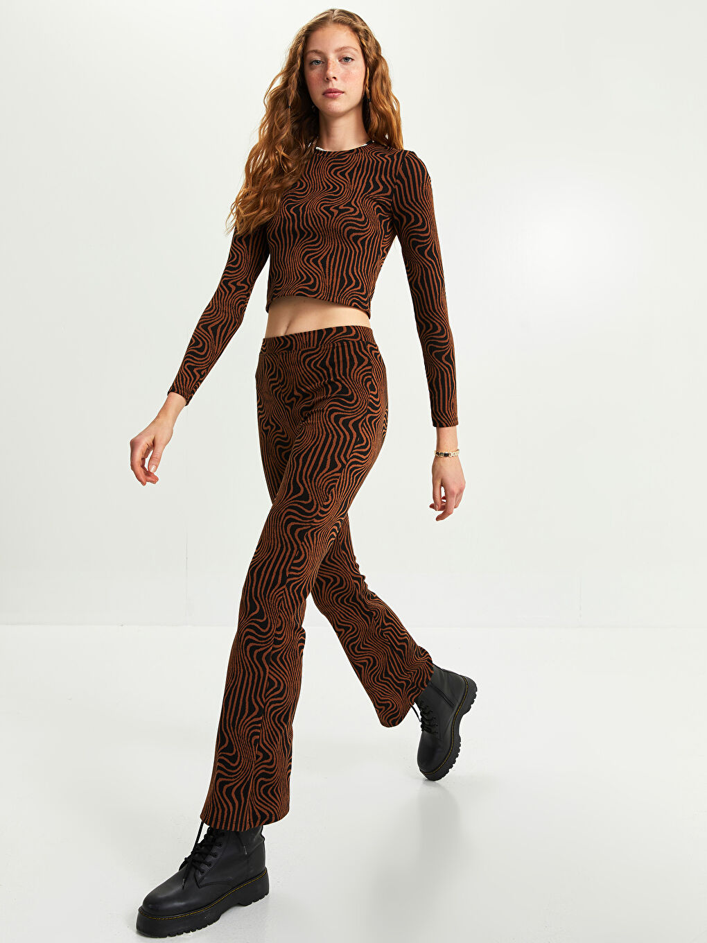 Žena SMEĐA Trenirke-2