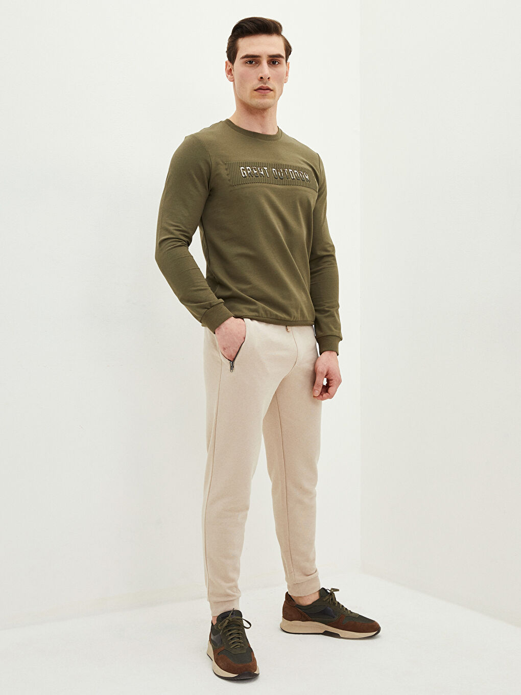 Bej Standart Kalıp Erkek Jogger Eşofman Altı