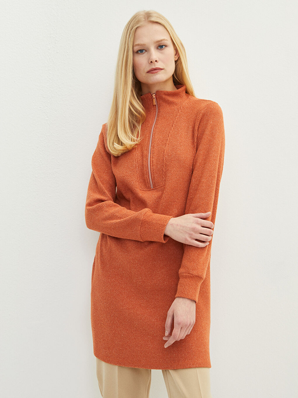 LCWAIKIKI Basic Funnel Neck Plain Long Sleeve Women's Tunic -W1LN43Z8-H4L