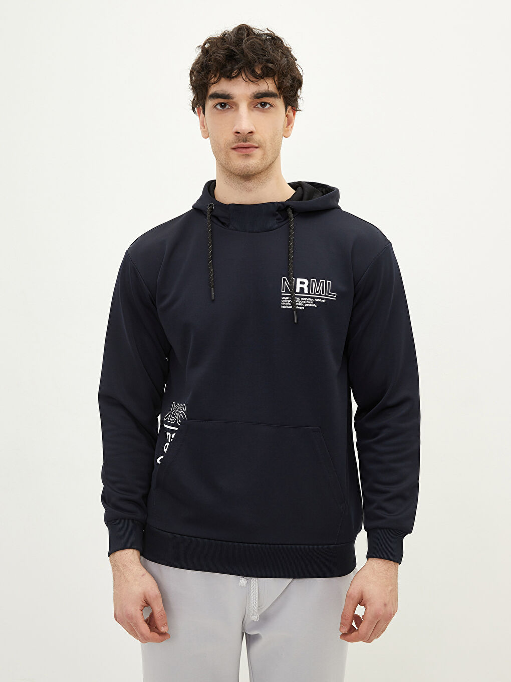 LCW Casual Lacivert Oversize Uzun Kollu Baskılı Erkek Hoodie - 1