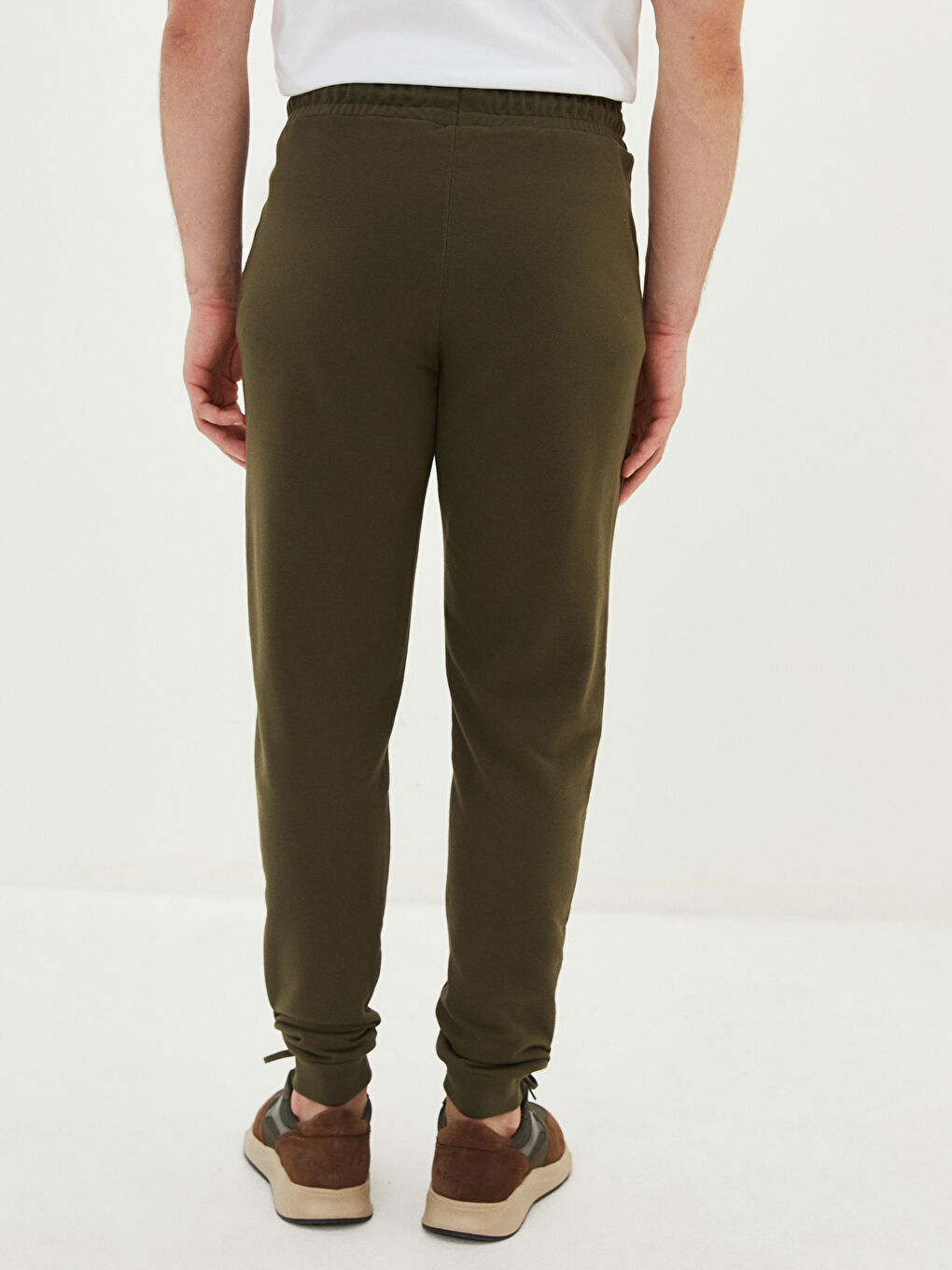 Standard Fit Men's Jogger Sweatpants-3