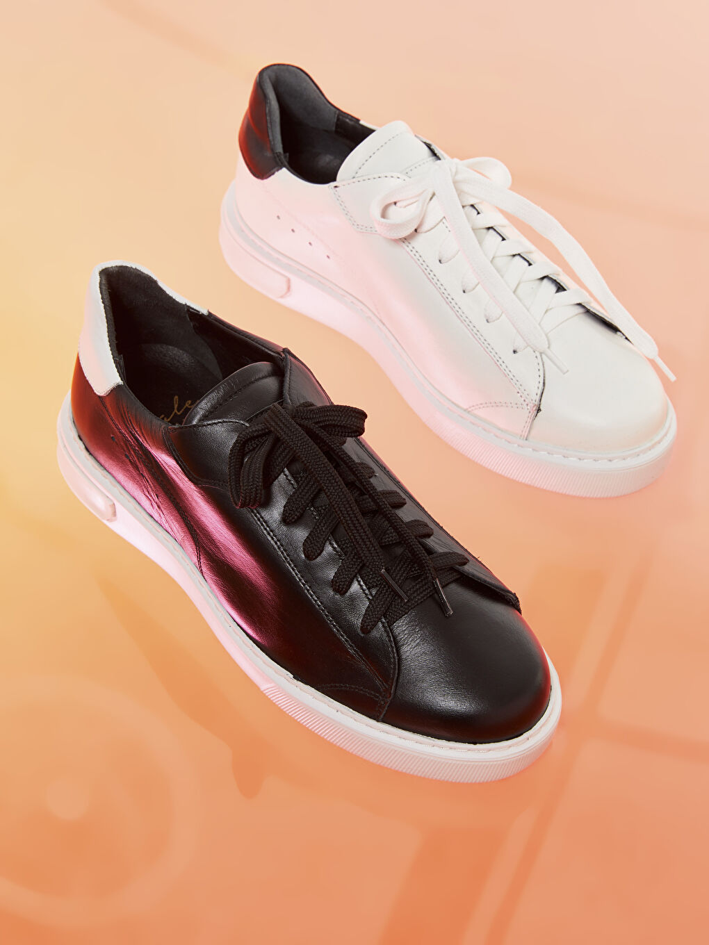 Siyah Bağcıklı Erkek Spor Ayakkabı-1