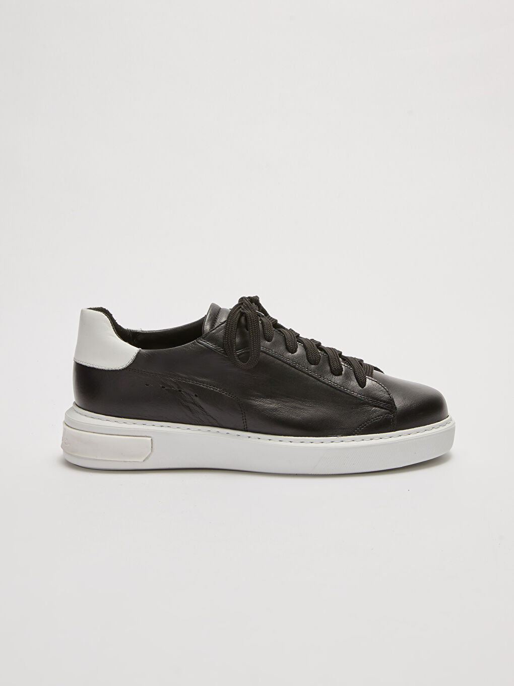 Siyah Bağcıklı Erkek Spor Ayakkabı-3