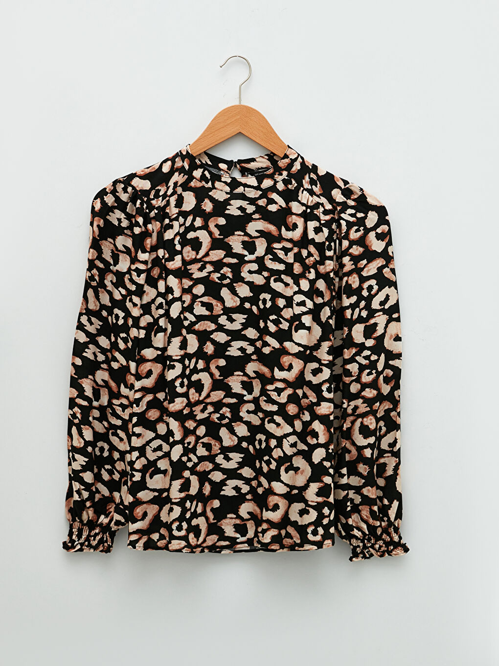 Bej Bisiklet Yaka Desenli Uzun Kollu Viskon Kadın Bluz-4