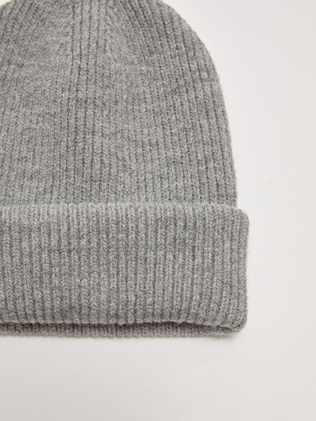 Gri Kendinden Desenli Kadın Triko Bere-4