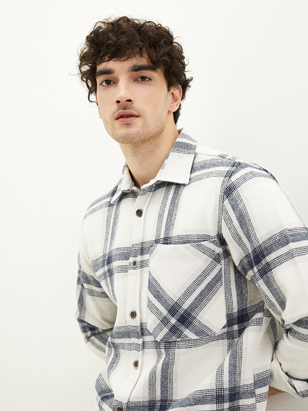 Regular Fit Long Sleeve Plaid Men's Flannel Shirt-2