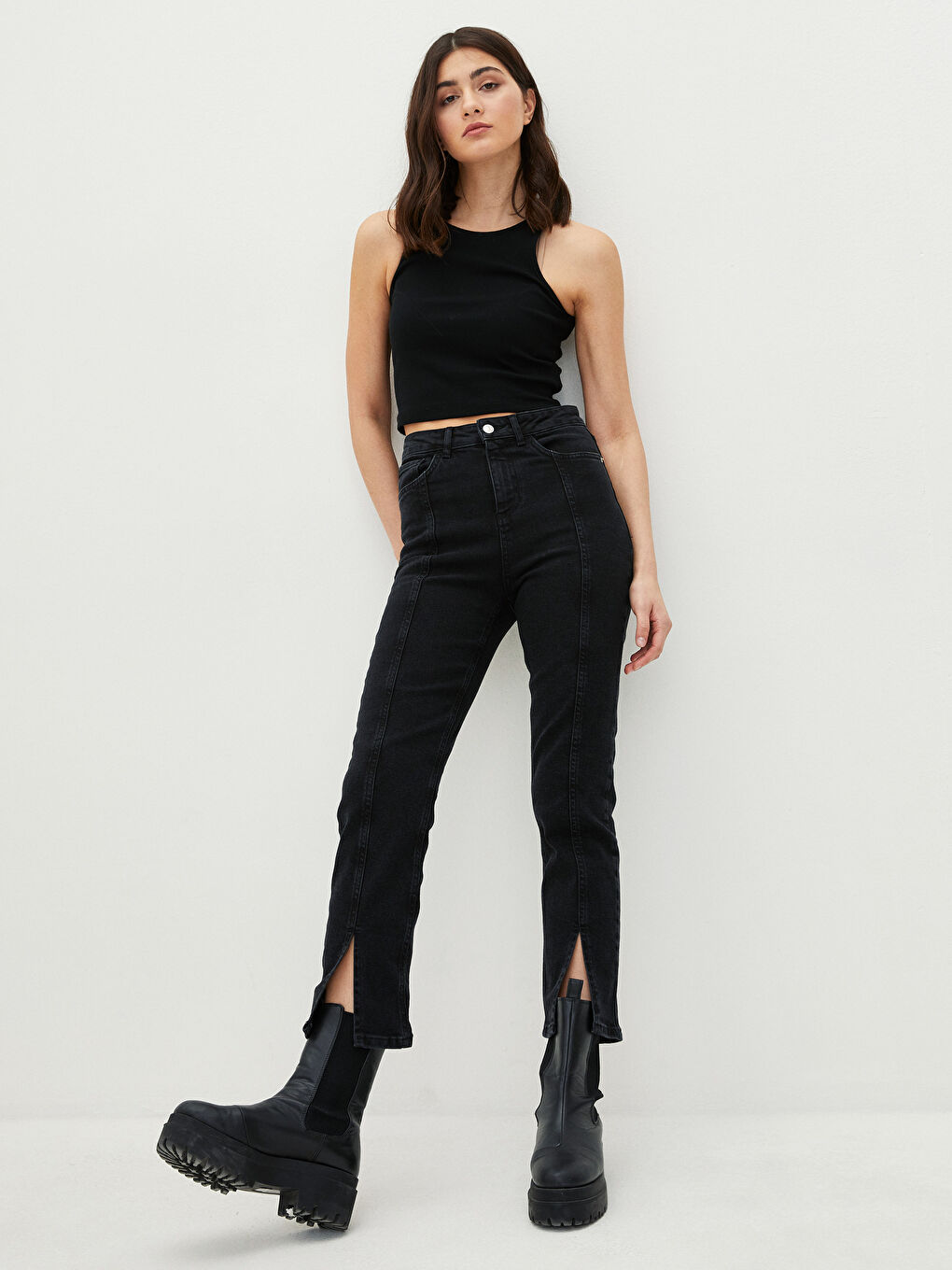 Siyah Yüksek Bel Slim Fit Cep Detaylı Kadın Rodeo Jean Pantolon-1