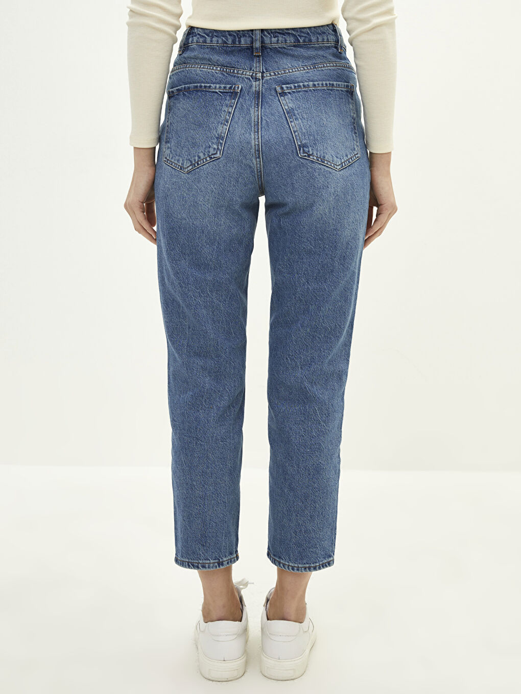 İndigo Yüksek Bel Straight Fit Cep Detaylı Kadın Rodeo Jean Pantolon-4