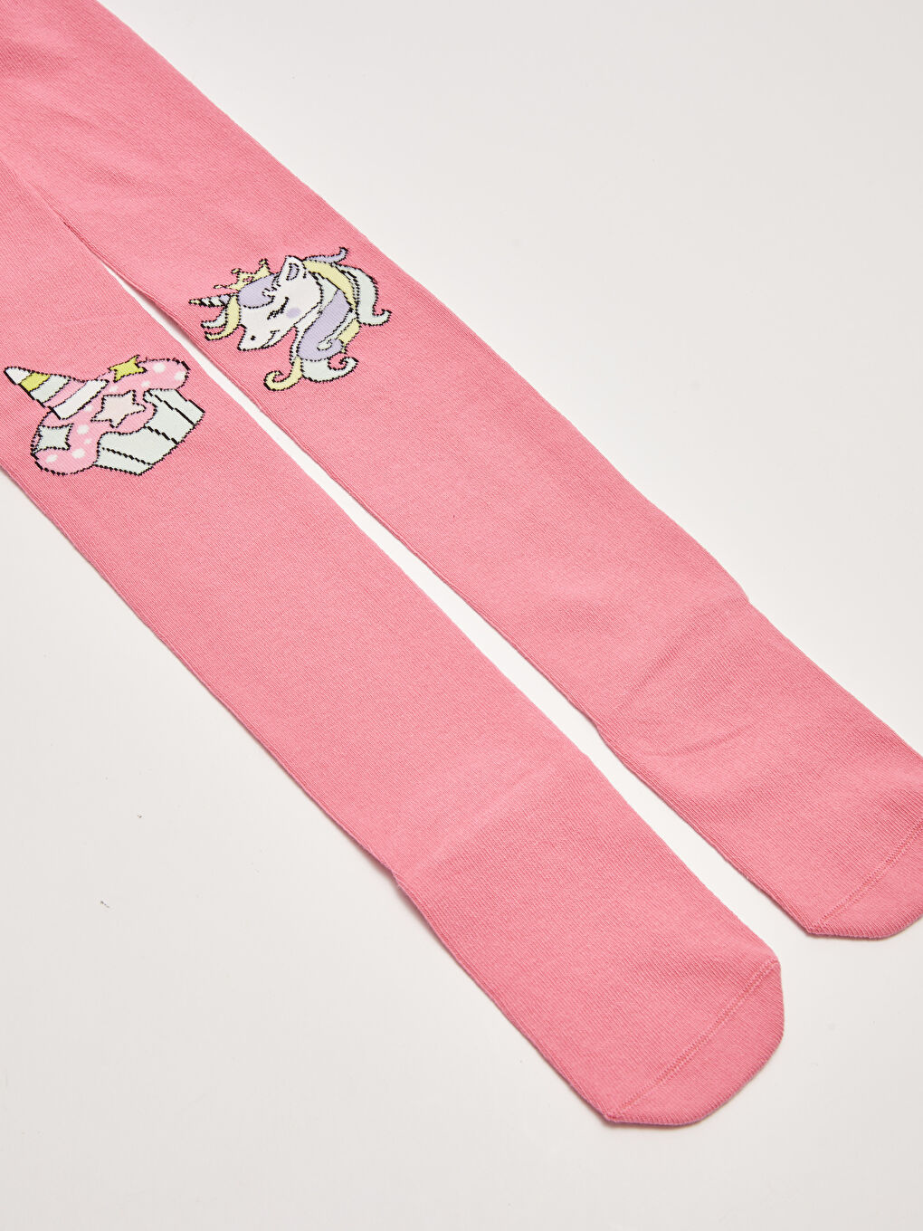 Karışık Desenli Kız Çocuk Külotlu Çorap-1