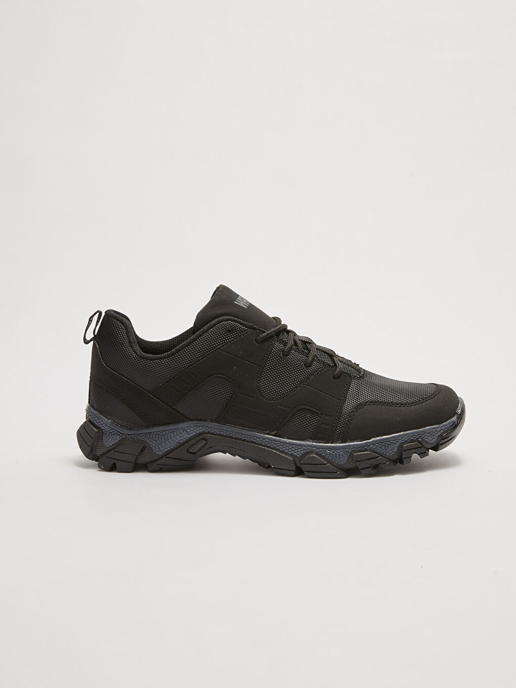 Siyah Bağcıklı Kalın Taban Erkek Trekking Ayakkabı-1