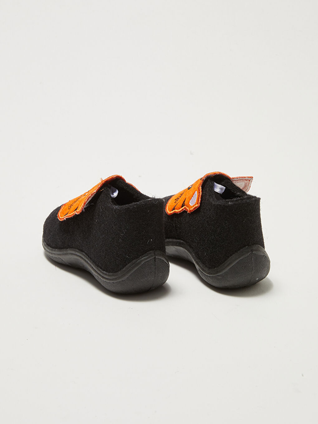 Pantoufles Bébé Garçon avec Détail Patch et Fermeture Velcro-3
