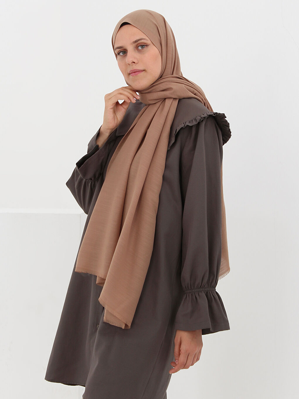 وشاح قطن بلون لحاء الشجر-1