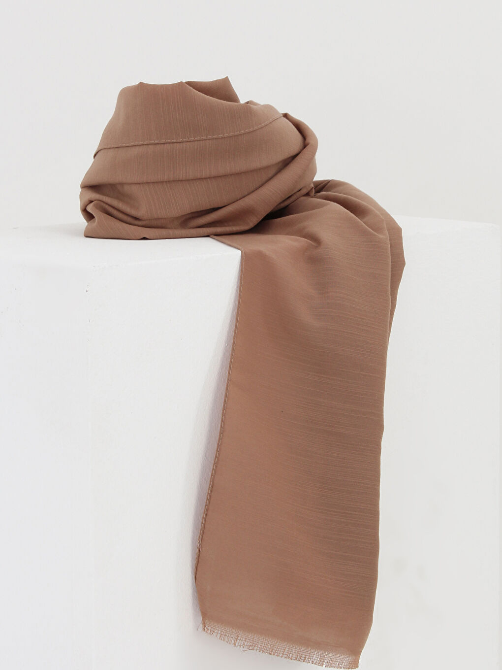 وشاح قطن بلون لحاء الشجر-4