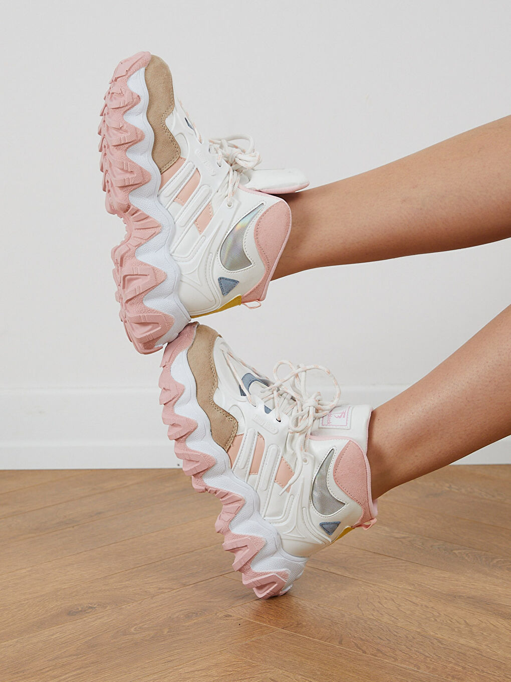 Lace-up Color Block Thick Sole Women's Sneakers-2