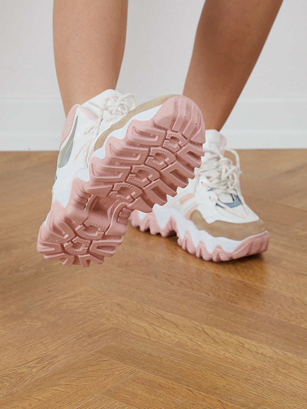 Lace-up Color Block Thick Sole Women's Sneakers-3