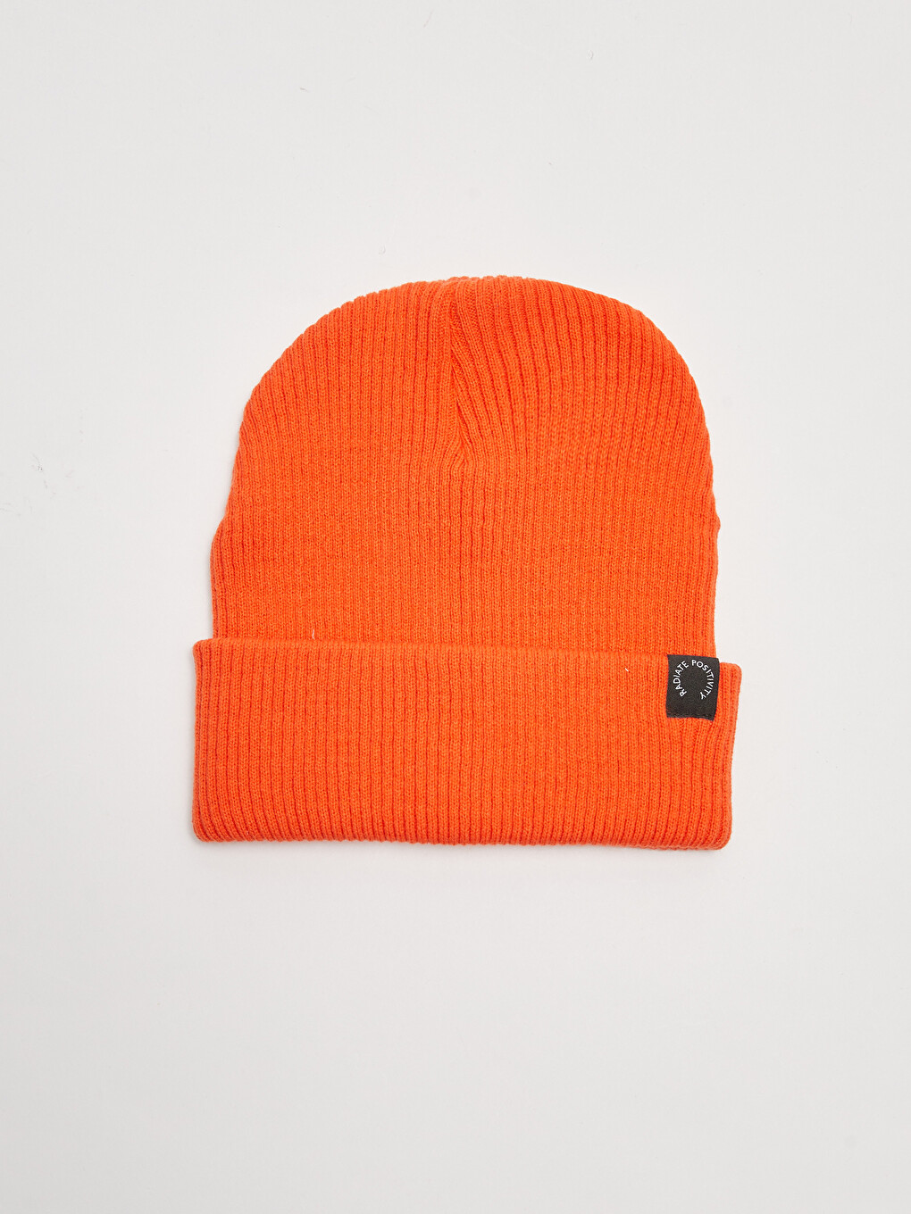 Tag Detailed Women's Tricot Beanie-2