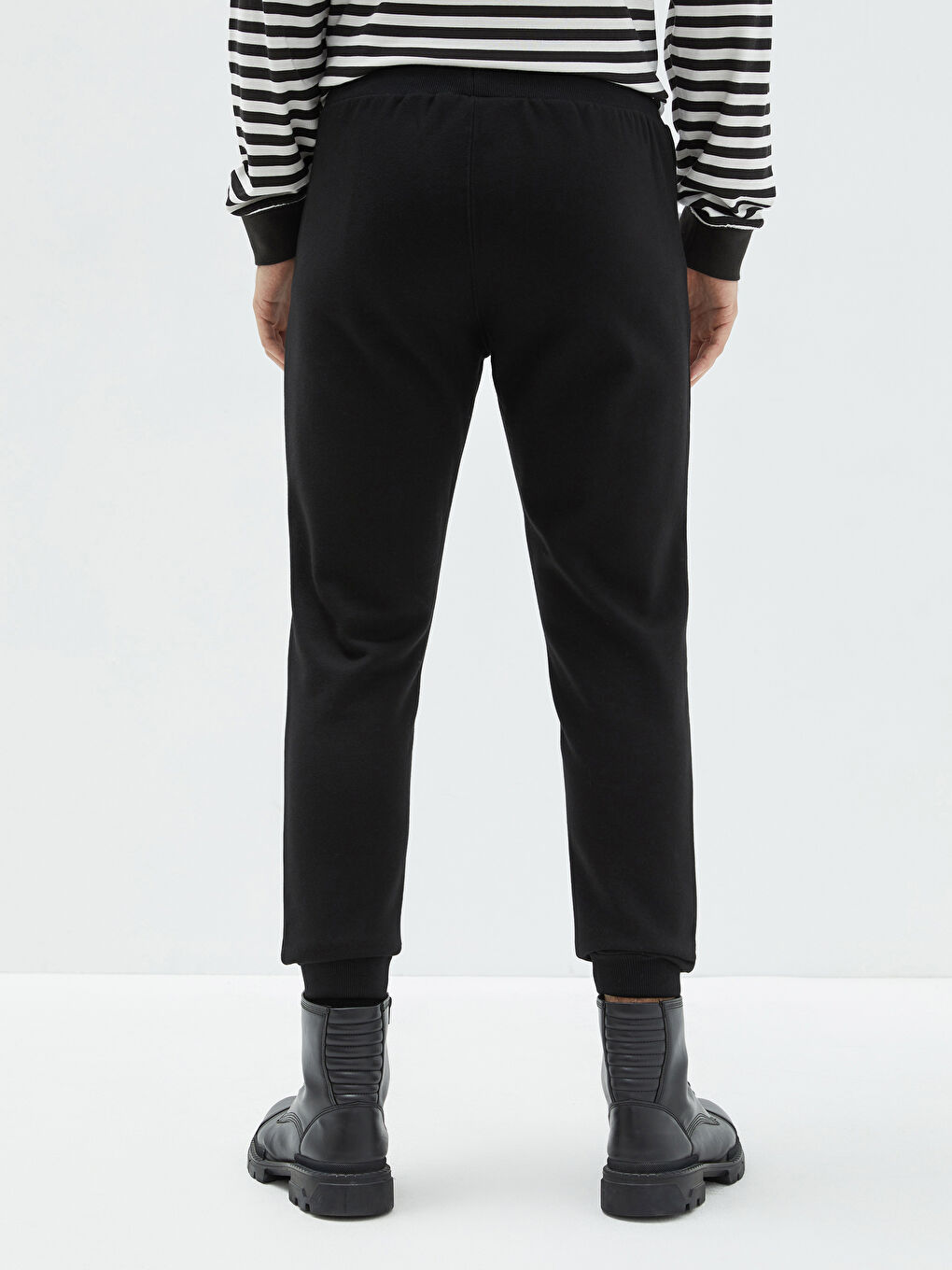 XSIDE Schlank Geschnittene Dicke Jogginghose für Herren -W1M432Z8-CVL