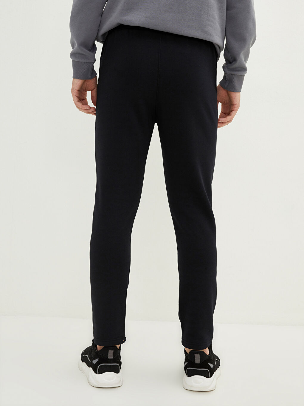 XSIDE Slim Fit Men's Thick Sweatpants -W1M433Z8-CVL - LC Waikiki