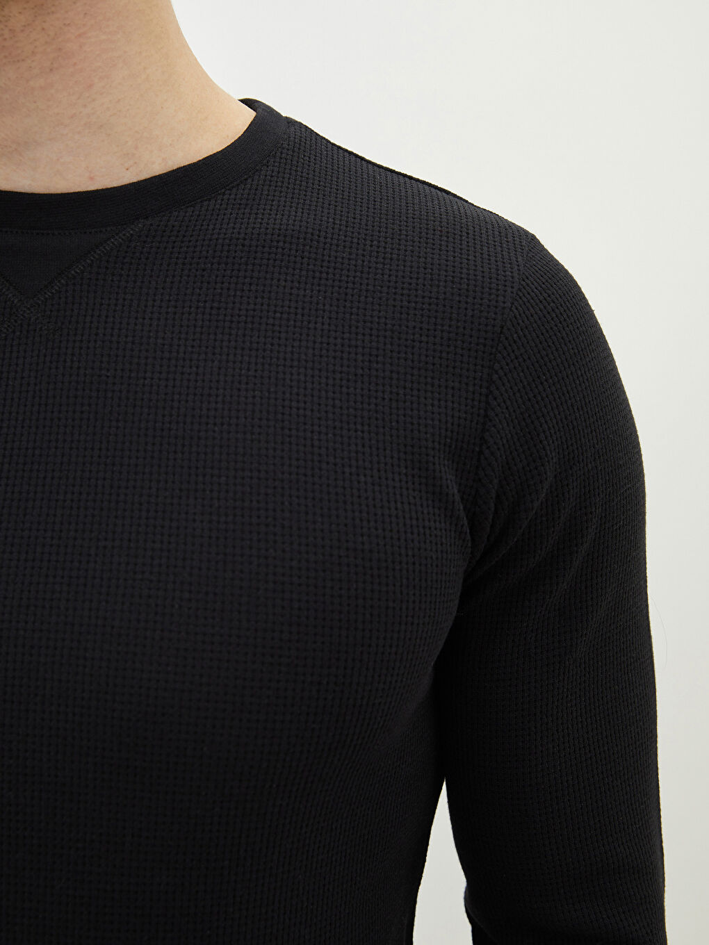 Siyah Bisiklet Yaka Uzun Kollu Erkek Sweatshirt-3