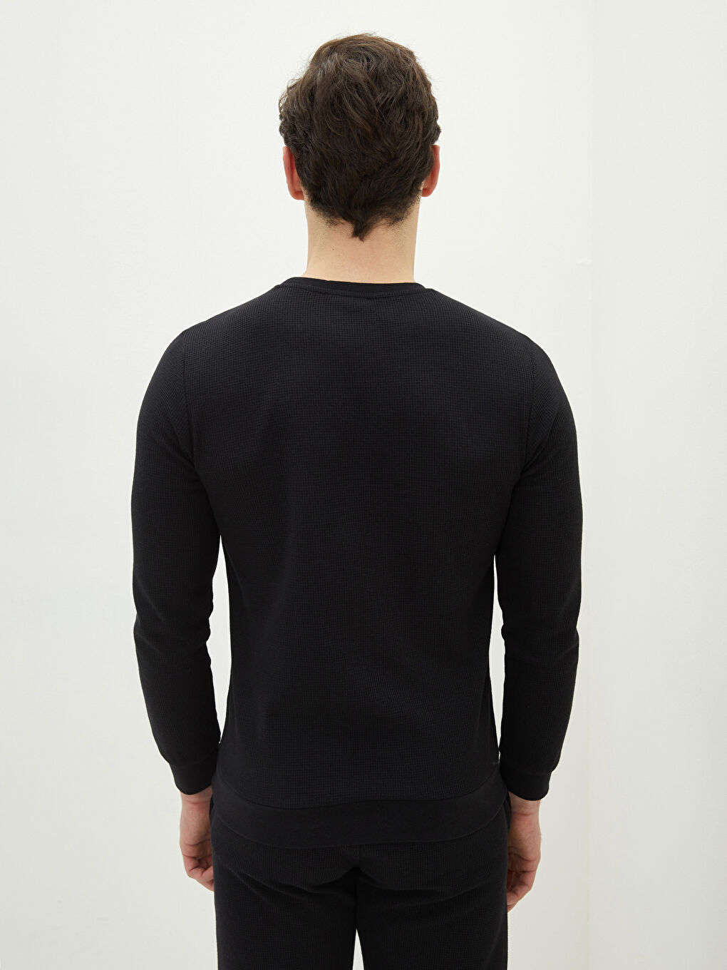 Siyah Bisiklet Yaka Uzun Kollu Erkek Sweatshirt-4