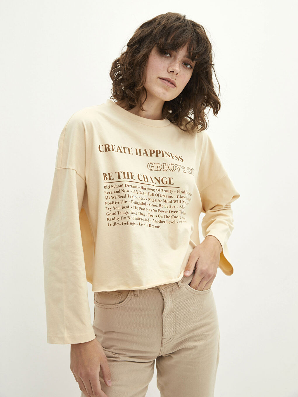 LCW Vision Crew Neck Slogan Printed Long Sleeve Cotton Women's T-shirt -W1M444Z8-FZT