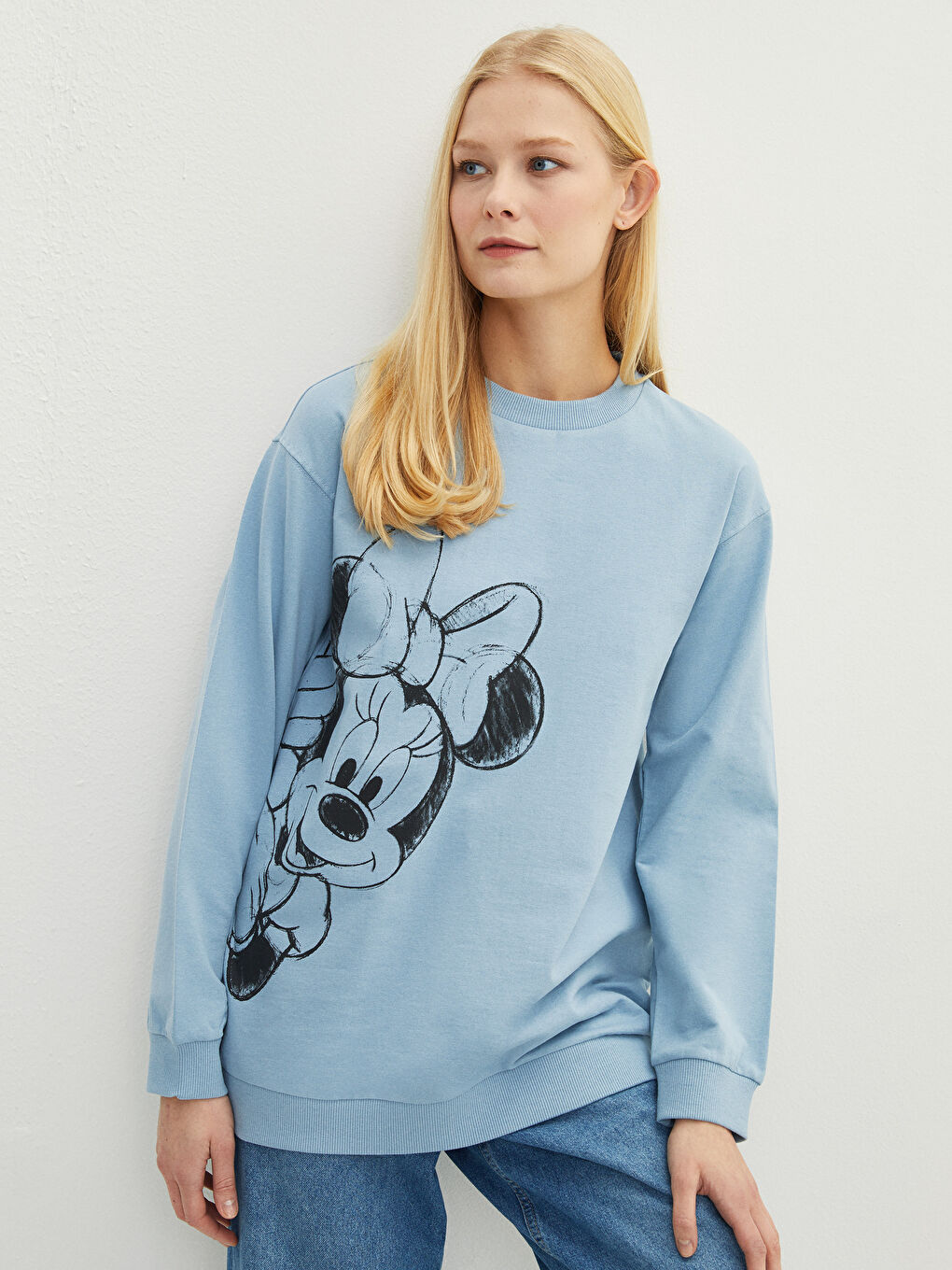 LCWAIKIKI Maternity Mavi Bisiklet Yaka Minnie Mouse Baskılı Uzun Kollu Hamile Sweatshirt