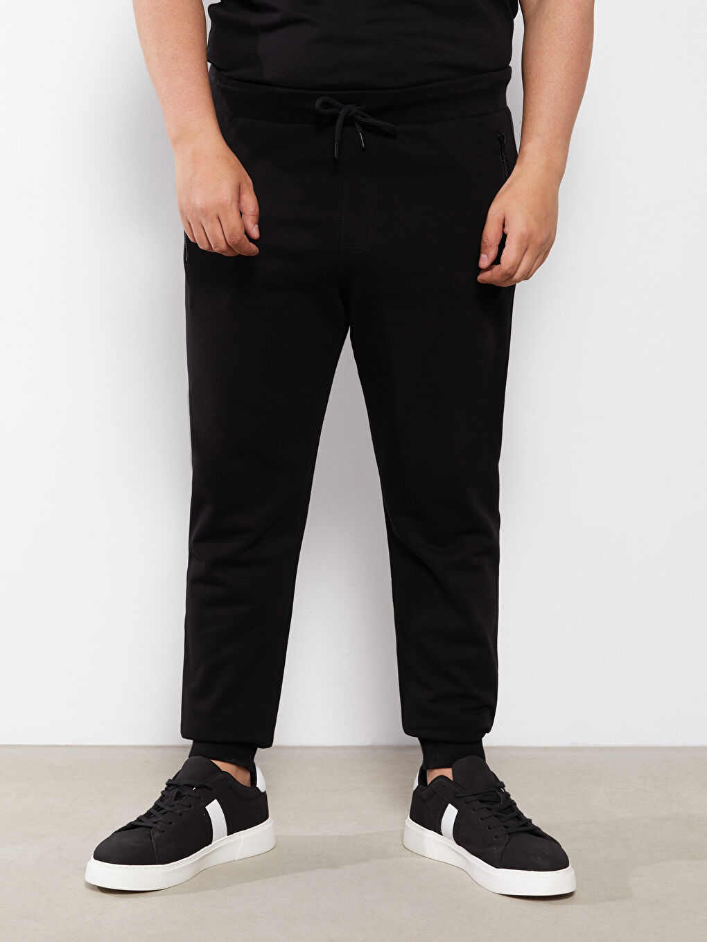 Siyah Slim Fit Erkek Kalın Jogger Eşofman Altı-3