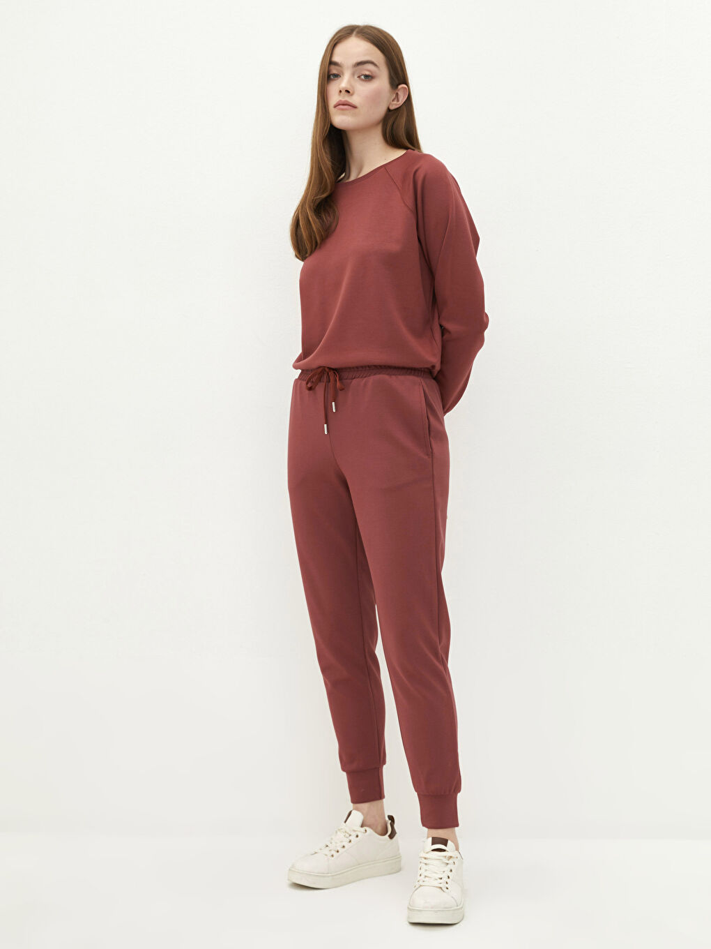 LCW Vision Pantalon de Survêtement Jogger pour Femmes Taille Élastiquée Coupe Standard avec Poches et Détails -W1M525Z8-H5P