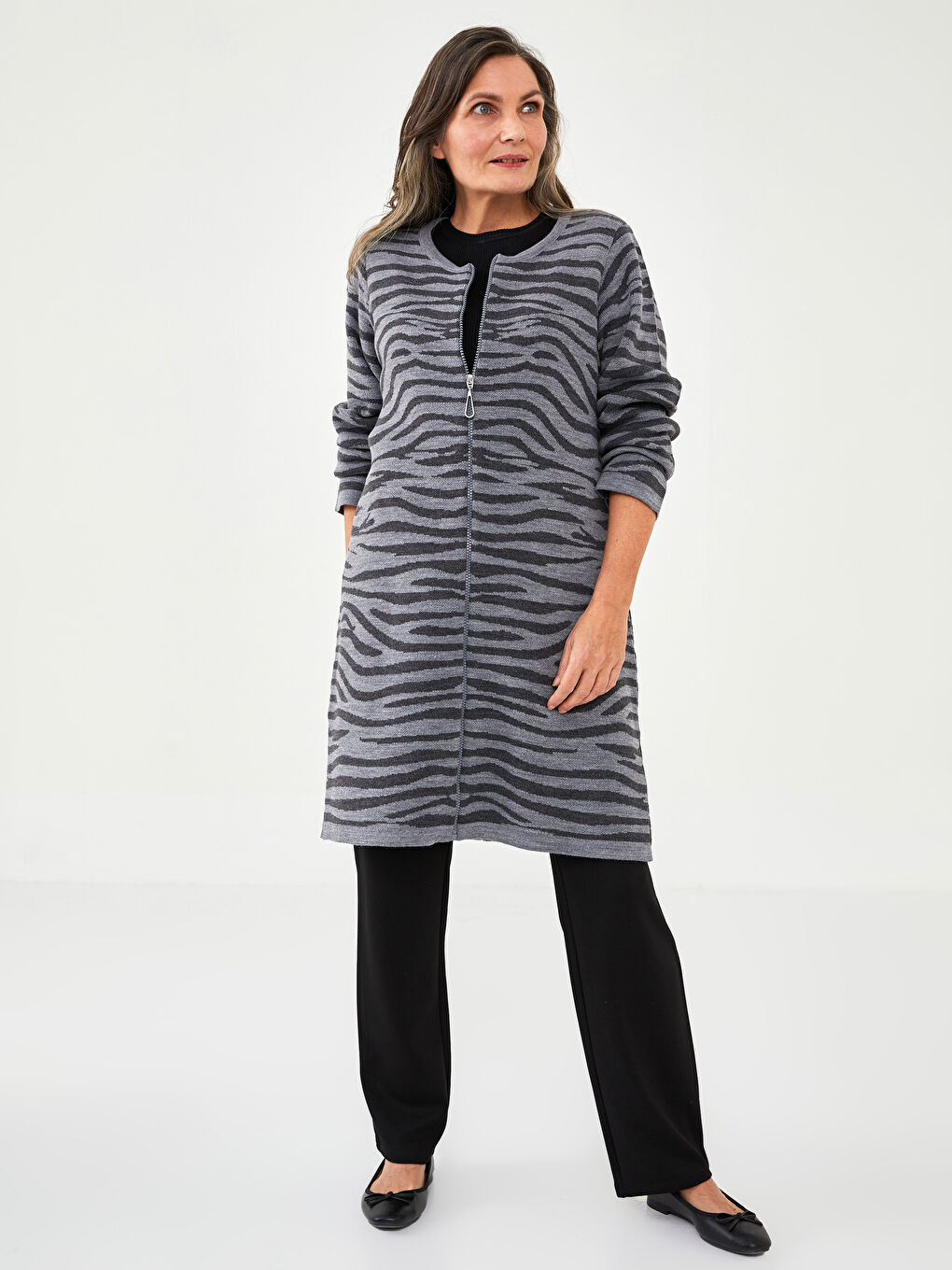 LCW Grace Crew Neck Patterned Long Sleeve Women's Knitwear Cardigan -W1M568Z8-MKJ