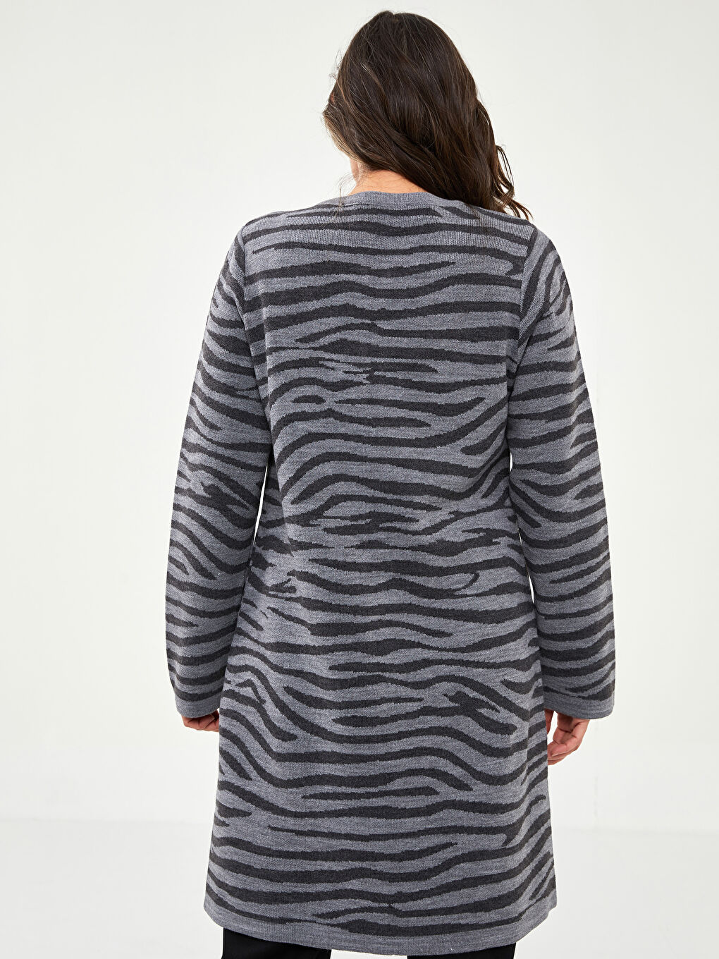 LCW Grace Crew Neck Patterned Long Sleeve Women's Knitwear Cardigan -W1M568Z8-MKJ