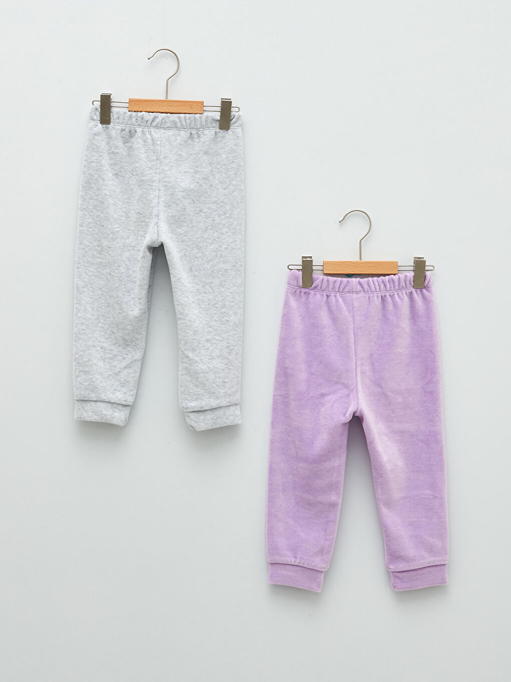 LCW baby Lila Beli Lastikli Basic Kadife Kız Bebek Pijama Alt 2'li - 1