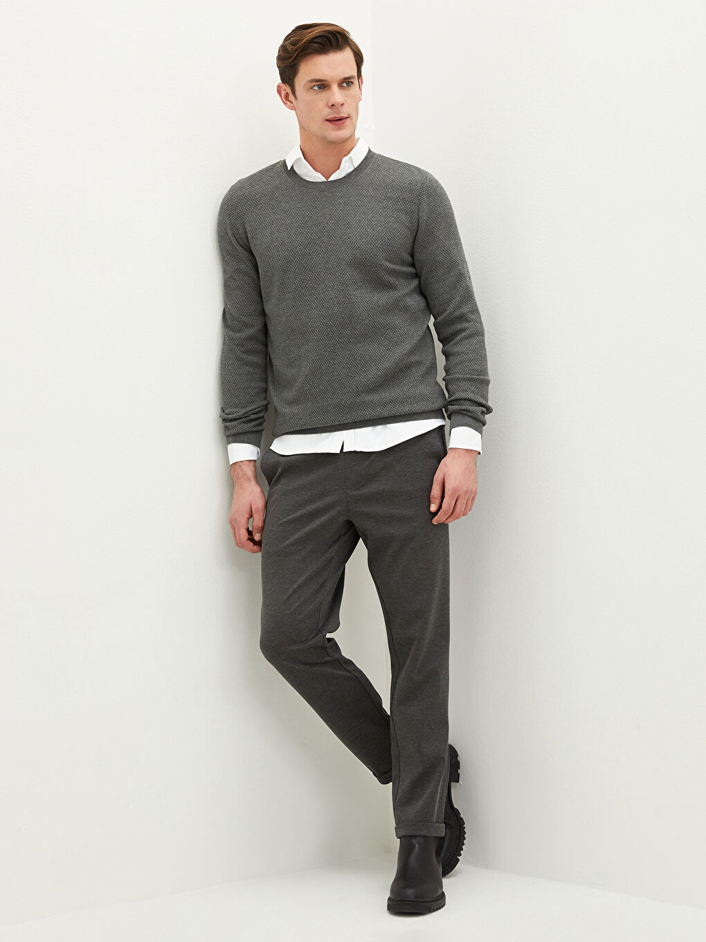 Crew Neck Long Sleeve Thin Men's Tricot Sweater-1