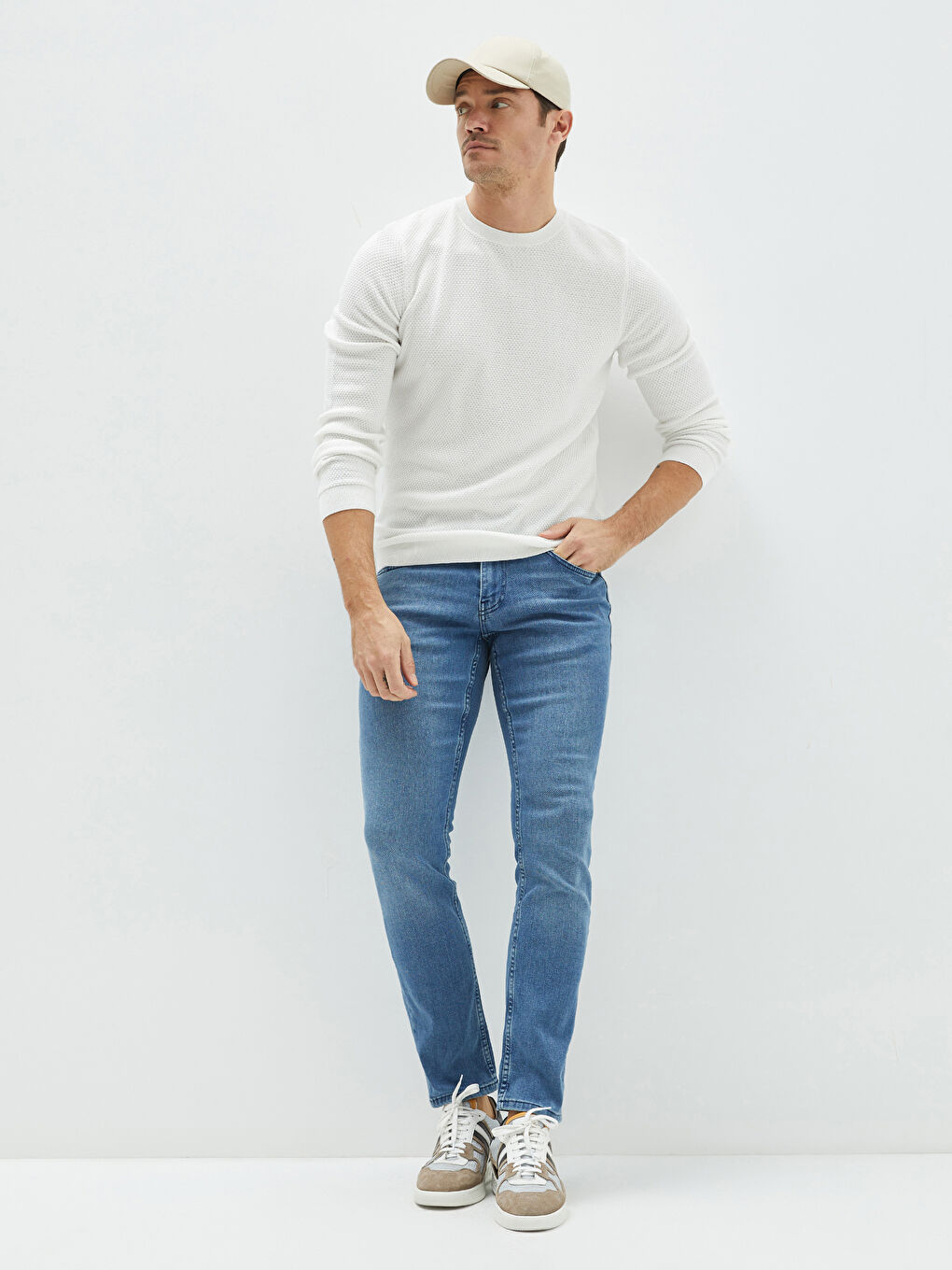 Crew Neck Long Sleeve Thin Men's Tricot Sweater-2