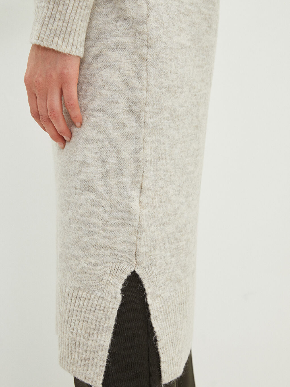 Gri V Yaka Düz Uzun Kollu Kadın Triko Tunik-3