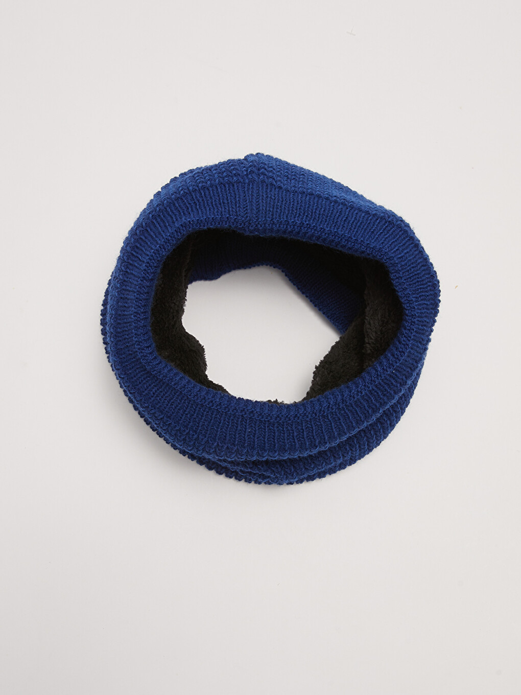 Self Patterned Men's Knit Snood-2