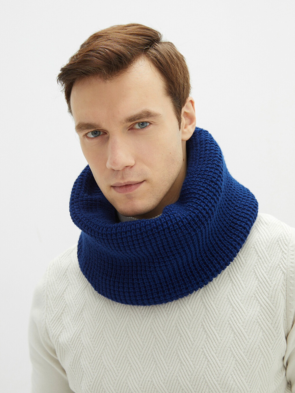 Self Patterned Men's Knit Snood