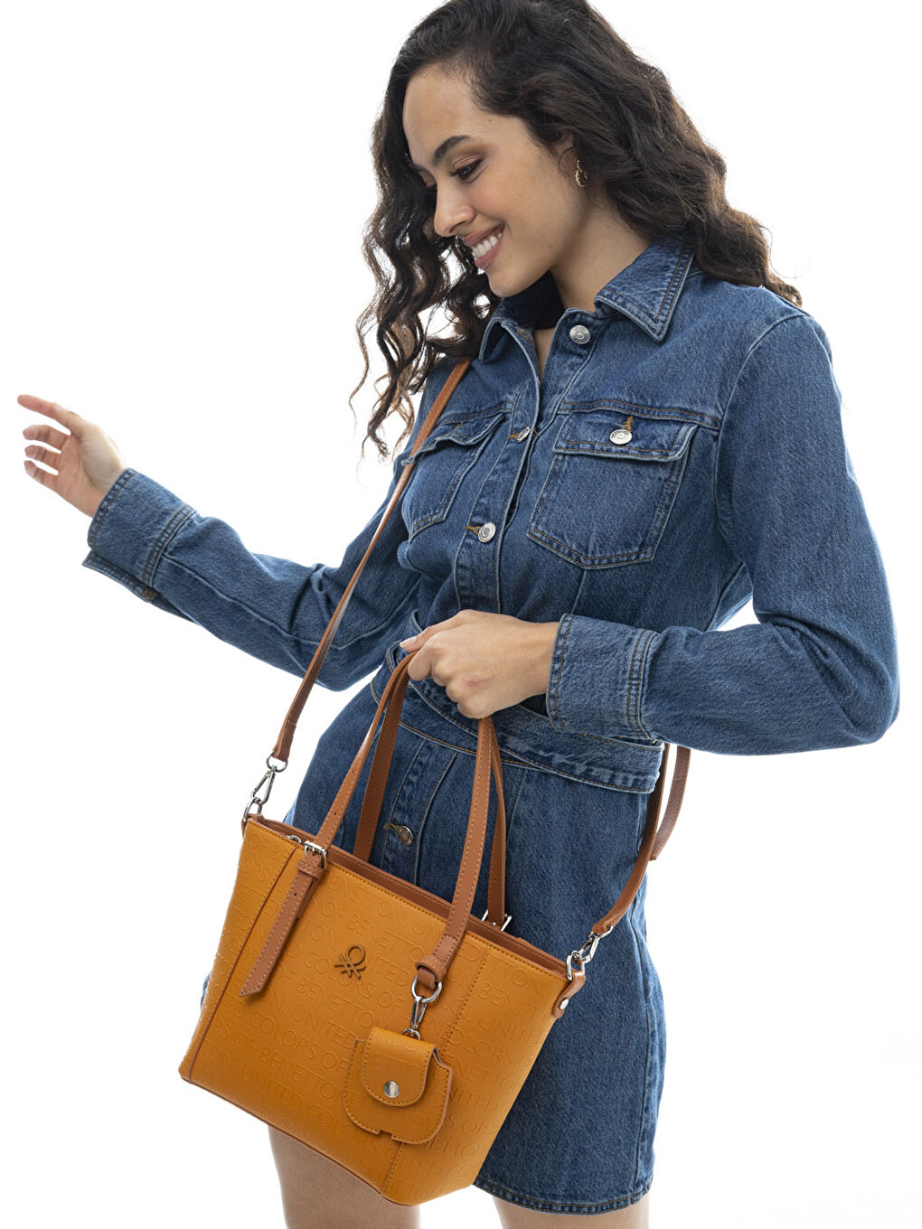 حقيبة يد صغيرة مفصلة مطبوعة للسيدات بحزام قابل للتعديل