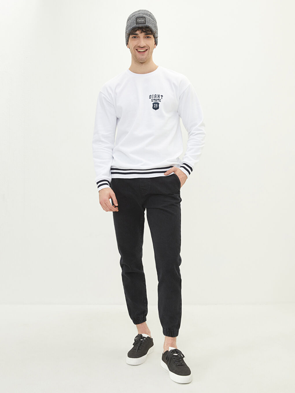 Antrasit Etiket Baskılı Erkek Triko Bere-1