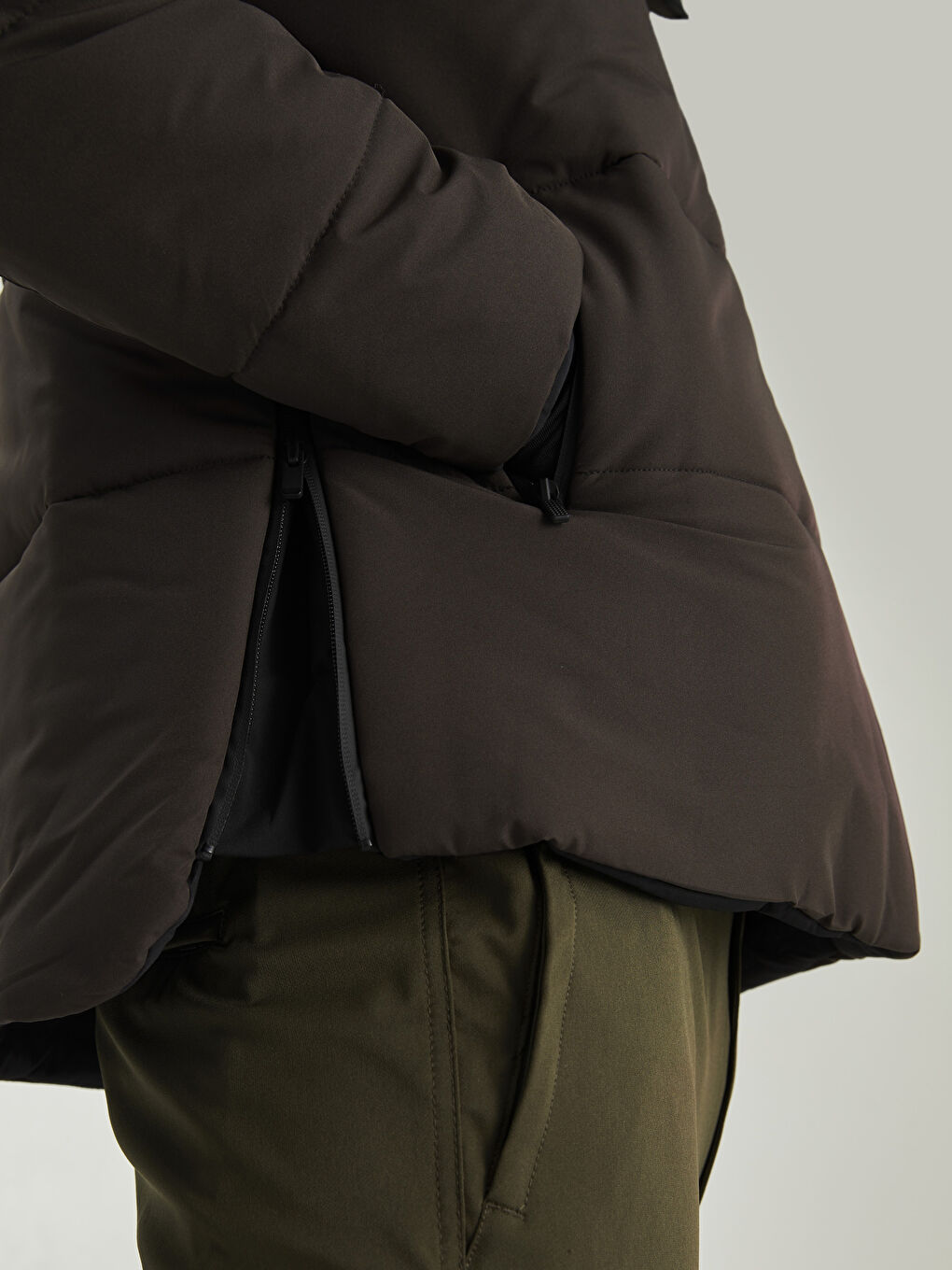 Antrasit Standart Kalıp Dik Yaka Erkek Şişme Mont-6