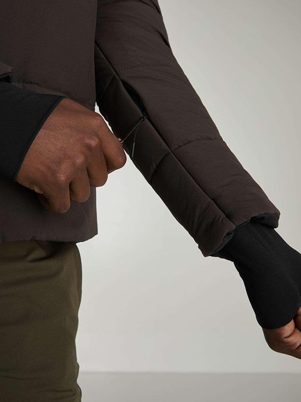 Antrasit Standart Kalıp Dik Yaka Erkek Şişme Mont-8